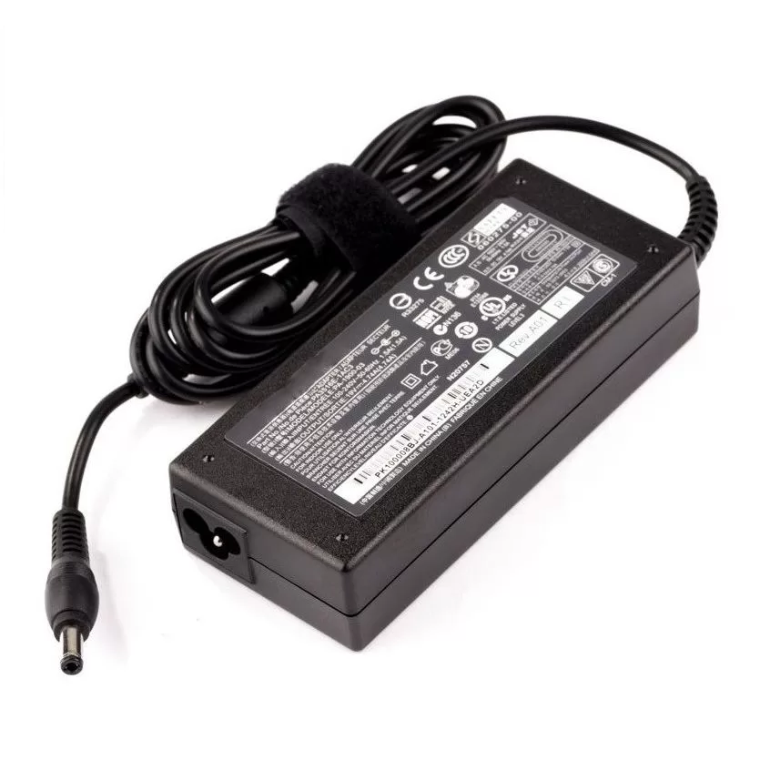 Toshiba 90Watt Replacement Ac Adapter 19V 4.74A Black Small pin
